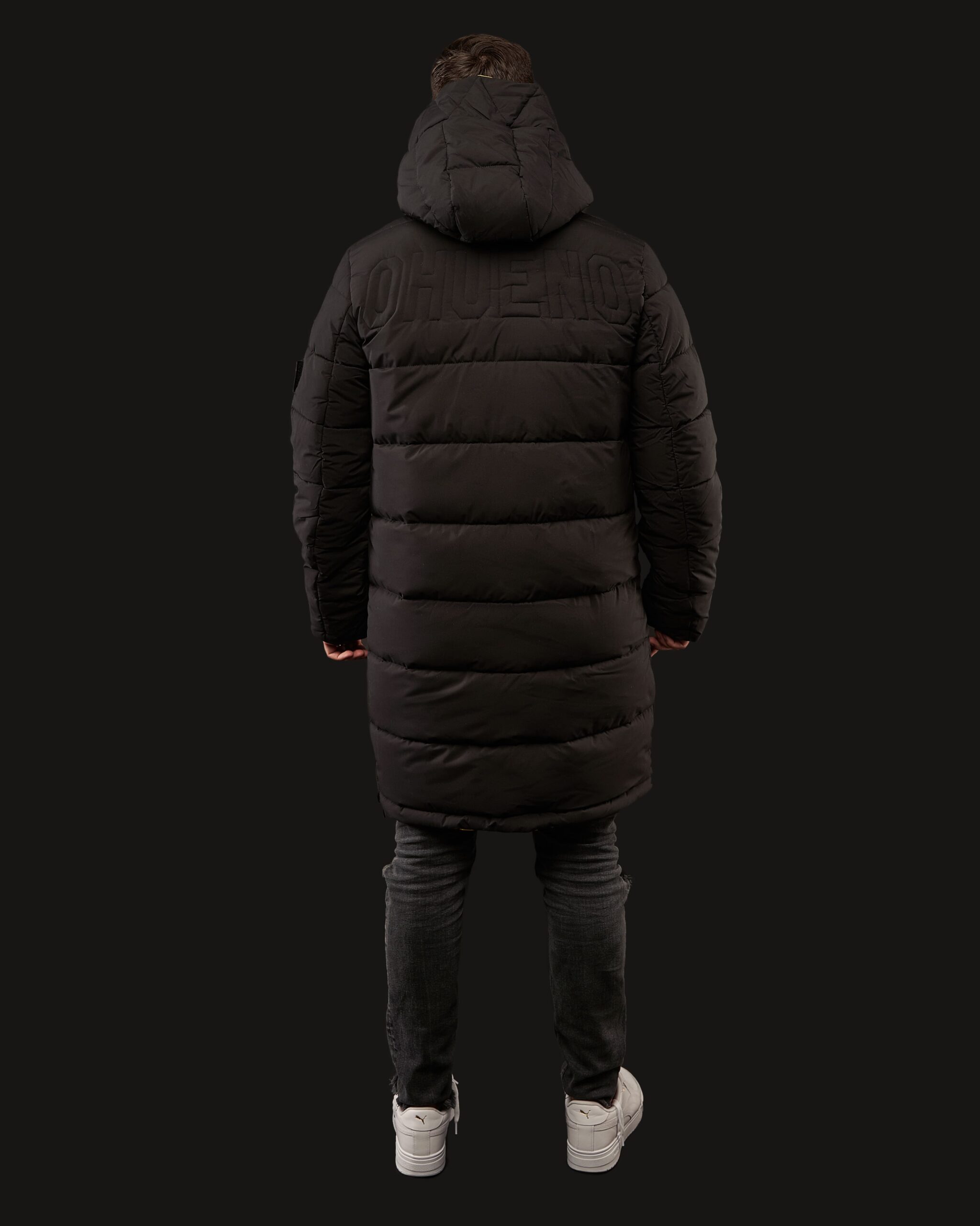Down jacket Image: https://ohueno-official.com/wp-content/uploads/m01259-scaled.jpg